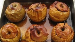 Recepta de cuina de Pomes al forn